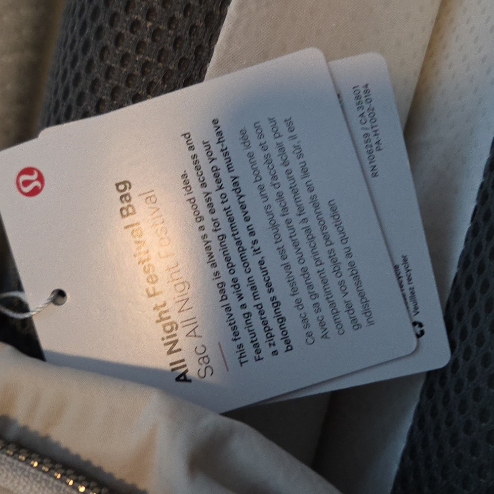 Lululemon All Night Festival Bag 5L - Picture 4 of 4